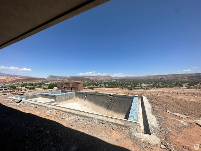 591 S 1800 W, Hurricane, UT 84737 - entry to storm shelter with a mountain view
