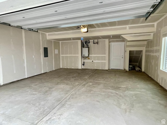 12941 S Corona Arch Ct Unit 571, Riverton, UT 84096 - garage with water heater, a garage door opener, and electric panel