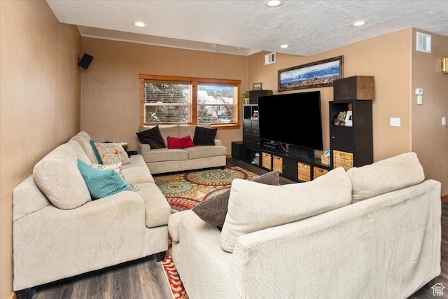 550 N 200 E, Wellsville, UT 84339 - living room featuring visible vents, recessed lighting, wood finished floors, and a textured ceiling