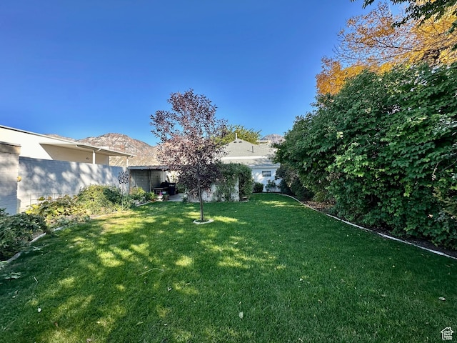 516 S Freedom Blvd, Provo, UT 84601 - view of yard with fence