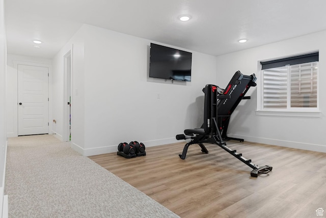 628 S 1080 E, Smithfield, UT 84335 - workout area featuring baseboards, wood finished floors, and recessed lighting