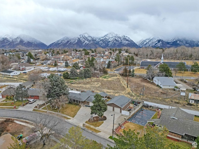 8693 S Vaquero Dr, Sandy, UT 84094 - bird's eye view featuring a residential view and a mountain view