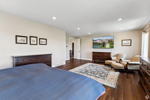 11680 E 29130 N, Fairview, UT 84629 - bedroom with dark wood-style flooring, recessed lighting, and baseboards