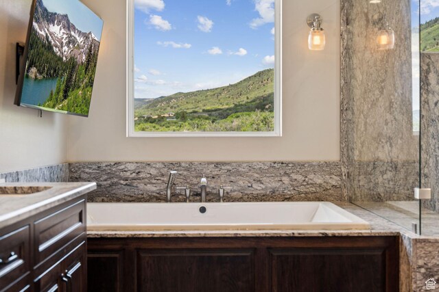 11680 E 29130 N, Fairview, UT 84629 - bathroom with a tub and vanity