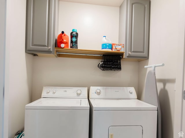 926 N 165 W, Nephi, UT 84648 - clothes washing area featuring washing machine and clothes dryer and cabinet space