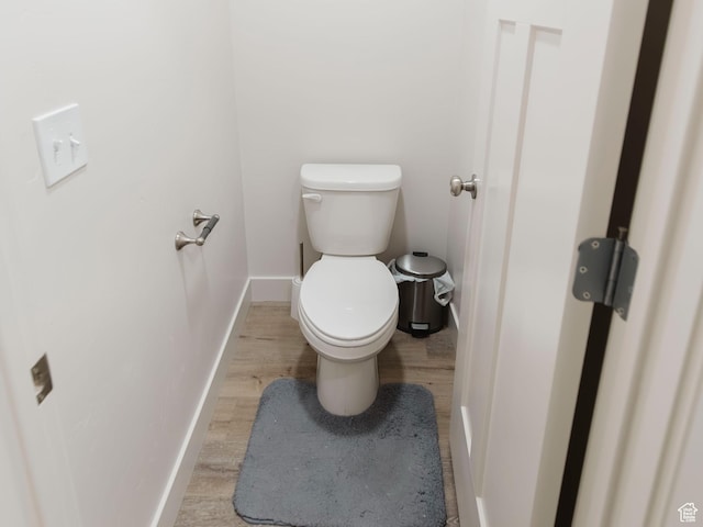 926 N 165 W, Nephi, UT 84648 - bathroom featuring wood finished floors, toilet, and baseboards
