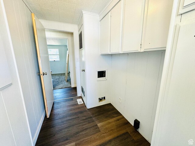 350 S 200 E, Ephraim, UT 84627 - washroom featuring cabinet space, visible vents, and dark wood-style flooring