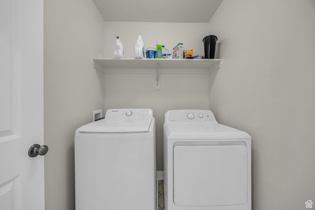 9444 N 4800 W, Elwood, UT 84337 - laundry area with independent washer and dryer