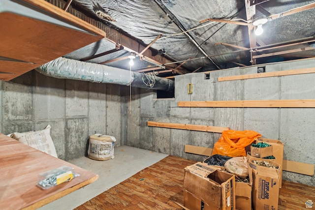 view of unfinished basement