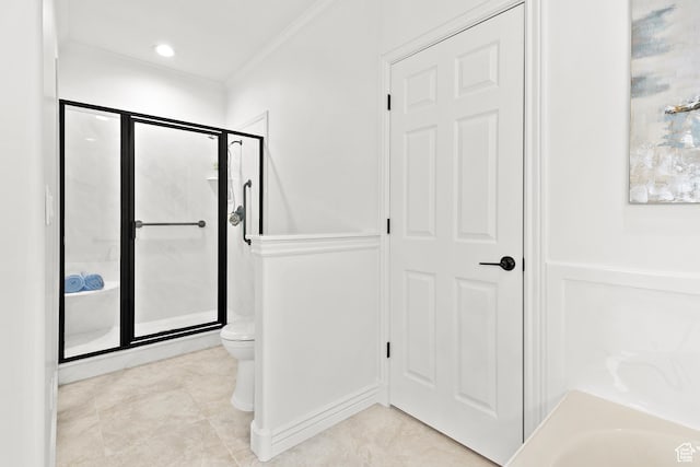539 E Normandy Dr, Provo, UT 84604 - bathroom featuring a shower stall, crown molding, toilet, and a bath