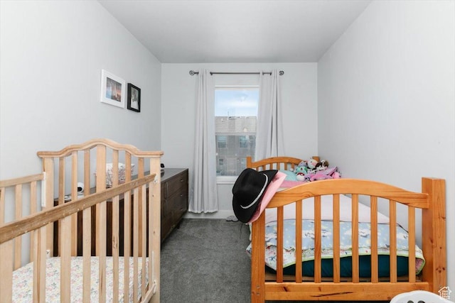 bedroom with carpet flooring