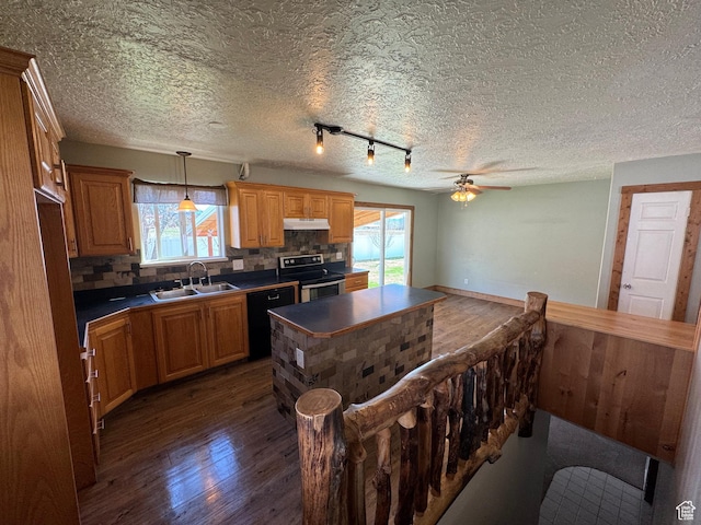 350 S 50 W, Ephraim, UT 84627 - kitchen featuring stainless steel electric range oven, under cabinet range hood, dishwasher, a sink, and dark countertops