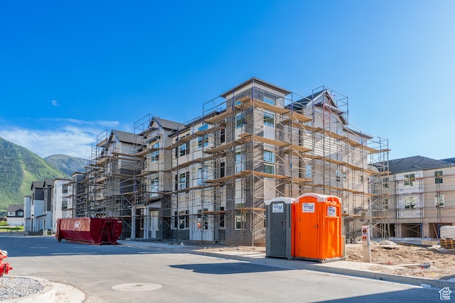 4738 S 710 W Unit K203, Mapleton, UT 84664 - view of apartment building / complex featuring a mountain view