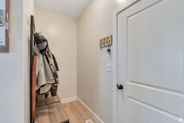 1186 N Buckboard Ln, Spanish Fork, UT 84660 - interior space with light wood-type flooring and baseboards