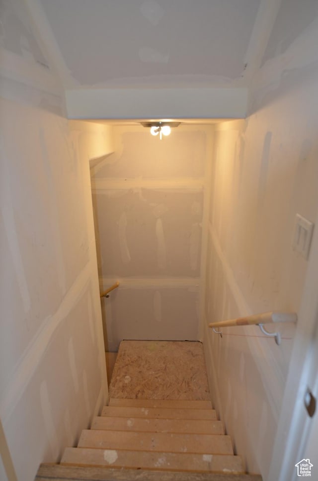 5289 W Van Dyne Ln, Herriman, UT 84096 - view of stairs