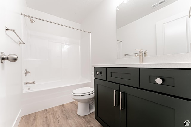642 W 4500 S Unit 322, Mapleton, UT 84664 - bathroom with wood finished floors, vanity, and washtub / shower combination