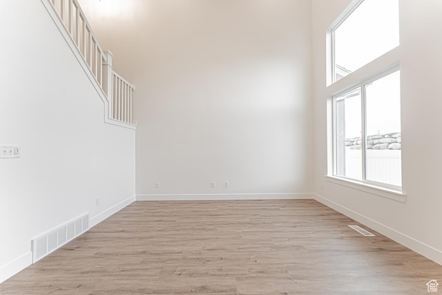 642 W 4500 S Unit 322, Mapleton, UT 84664 - unfurnished room featuring light wood finished floors and baseboards