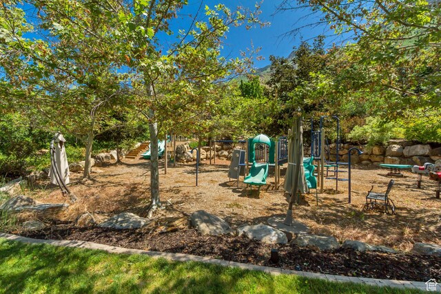 196 S Holly Dr, Alpine, UT 84004 - photo 96