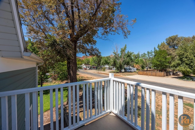197 N 200 W, Kanab, UT 84741 - balcony featuring covered porch