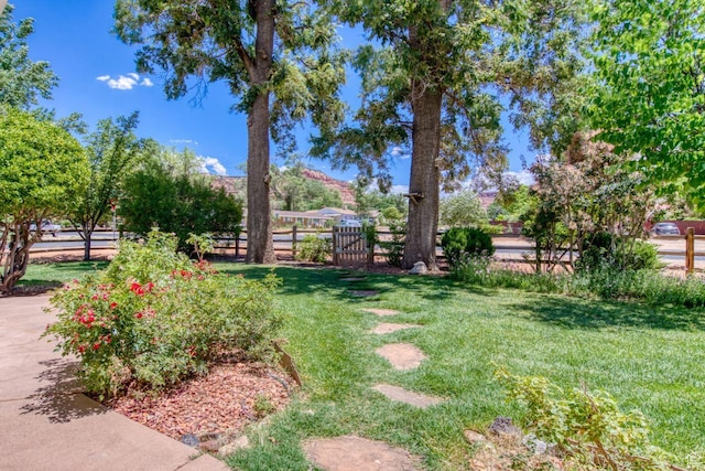 197 N 200 W, Kanab, UT 84741 - view of yard with fence