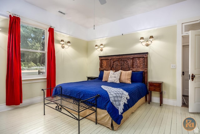 197 N 200 W, Kanab, UT 84741 - bedroom with hardwood / wood-style floors, baseboards, and visible vents