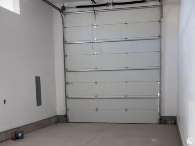13342 N 10800 W Unit 7, Tremonton, UT 84337 - view of garage
