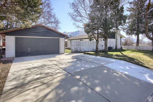 454 E 3100 N, North Ogden, UT 84414 - garage featuring fence