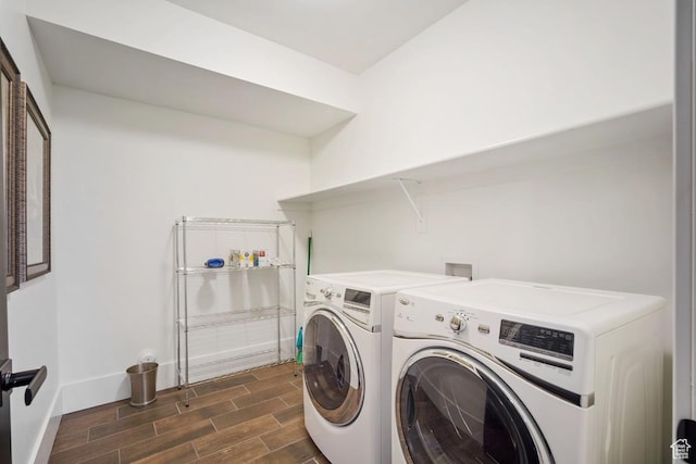 292 N Abajo Peak Way, Heber City, UT 84032 - clothes washing area with separate washer and dryer, wood tiled floors, and baseboards