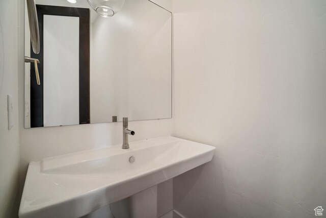 292 N Abajo Peak Way, Heber City, UT 84032 - bathroom featuring a sink