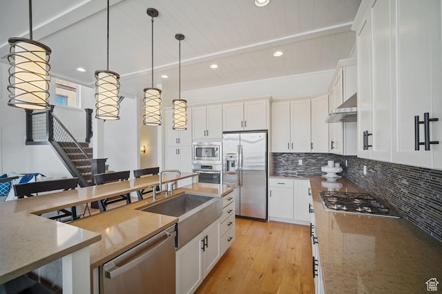 292 N Abajo Peak Way, Heber City, UT 84032 - kitchen with appliances with stainless steel finishes, a sink, recessed lighting, decorative backsplash, and white cabinets