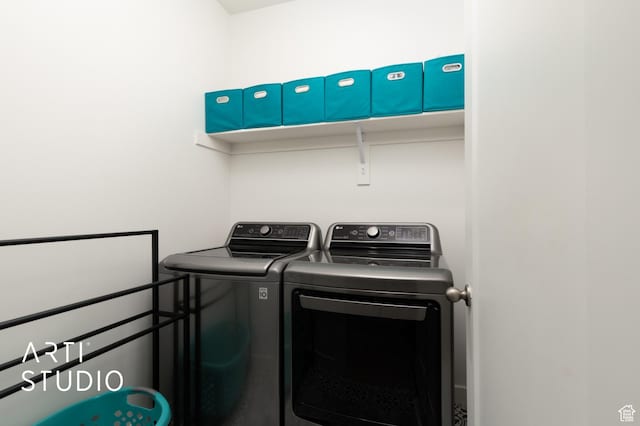 4672 W Tulip N, Cedar Hills, UT 84062 - laundry area featuring laundry area and independent washer and dryer