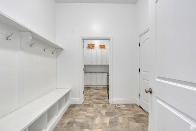 2382 S Spanish Oaks Dr, Spanish Fork, UT 84660 - mudroom with visible vents