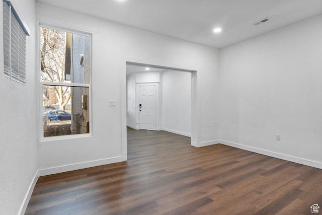 739 24th St, Ogden, UT 84401 - empty room featuring visible vents, recessed lighting, baseboards, and dark wood-style flooring