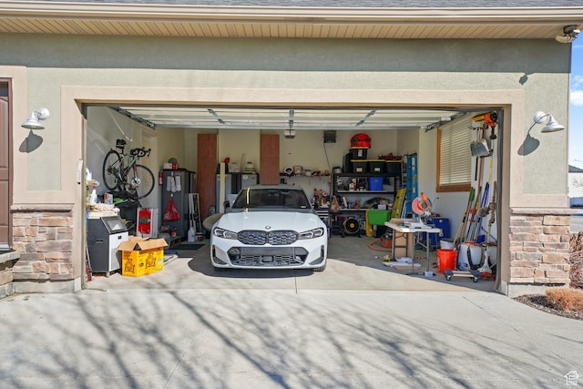 13862 S 7300 W, Herriman, UT 84096 - garage with driveway