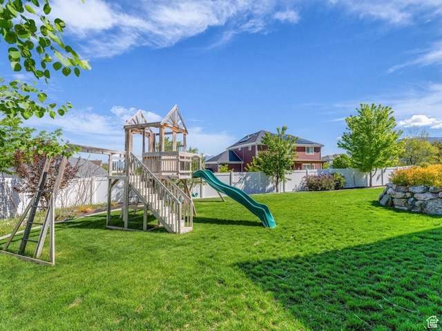 203 E Deer Run Loop Unit 40, Elk Ridge, UT 84651 - view of play area