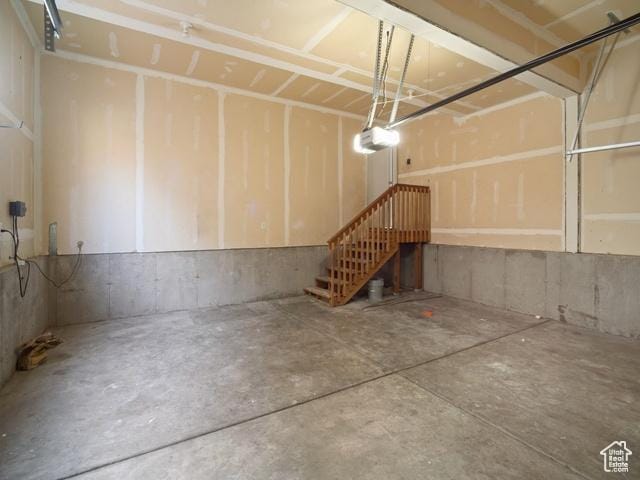 7009 W 7895 S, West Jordan, UT 84081 - garage with a garage door opener