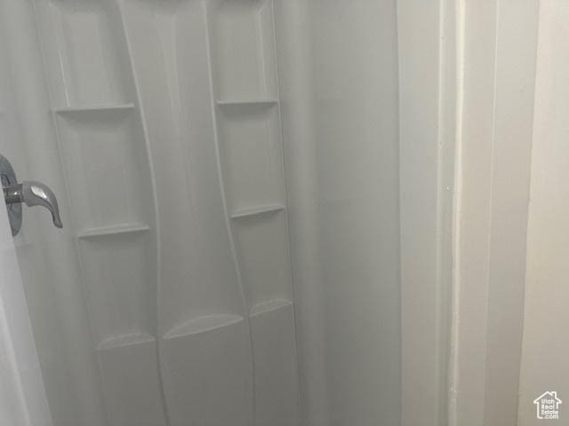 room details featuring a shower