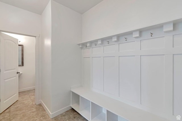 621 E Mayor Place Dr S, American Fork, UT 84003 - mudroom with light tile patterned floors and baseboards