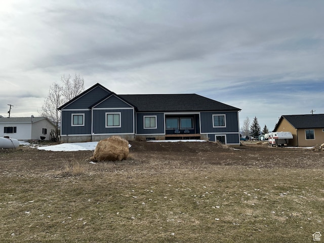 view of front of house