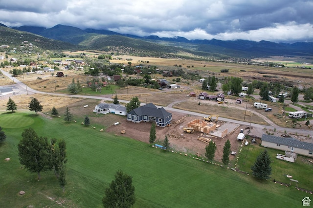 bird's eye view featuring a mountain view