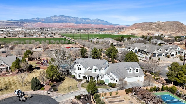2917 S Old Farm Rd, Washington, UT 84780 - drone / aerial view featuring a residential view and a mountain view