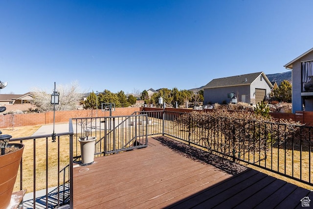 841 E Nichols Canyon Rd, Cedar City, UT 84721 - wooden deck featuring a fenced backyard