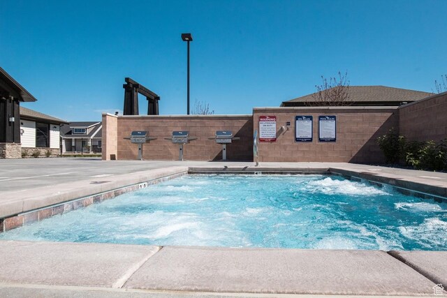 1474 E 480 S, Hyrum, UT 84319 - view of pool