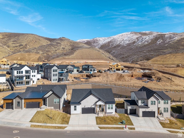 view of mountain feature featuring a residential view