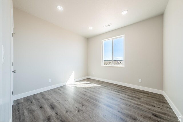 4377 E Colt Cir, Kanab, UT 84741 - spare room with visible vents, recessed lighting, wood finished floors, and baseboards
