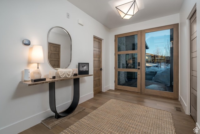 5790 Cobalt Cir, Park City, UT 84098 - interior space with visible vents, baseboards, and wood finished floors
