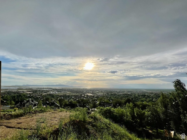 431 E Greystone Dr, Farmington, UT 84025 - exterior space