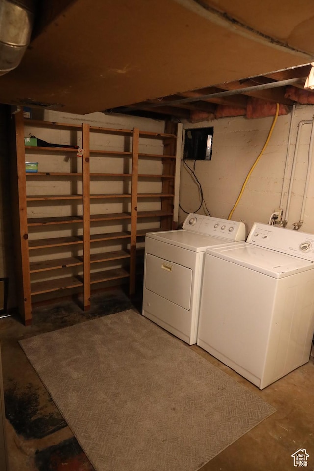 33 W 400 N, Orem, UT 84057 - washroom with washer and dryer and laundry area