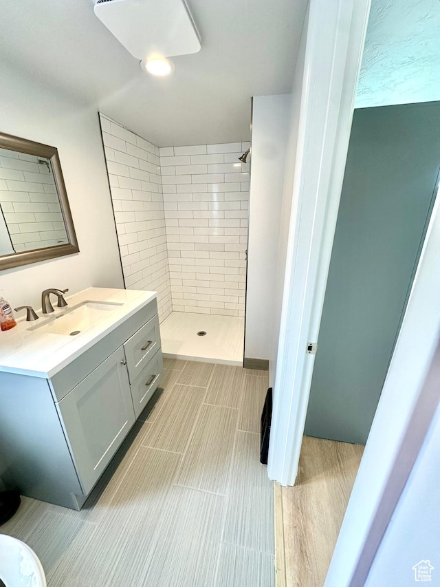 1022 W 400 N, Salt Lake City, UT 84116 - bathroom with tiled shower and vanity