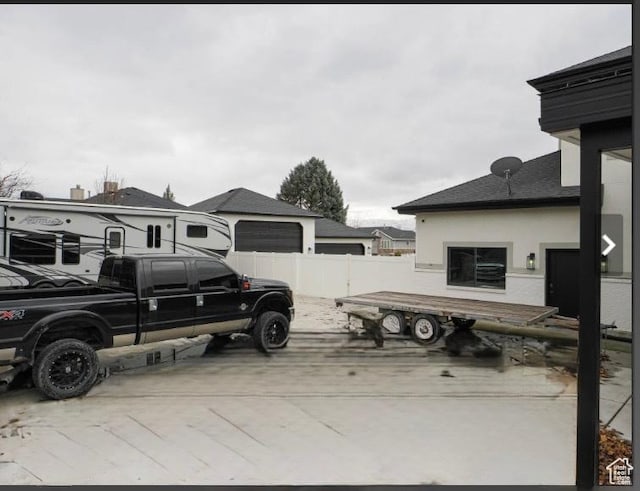 1146 W Jordan River Dr, South Jordan, UT 84095 - view of yard with driveway and fence